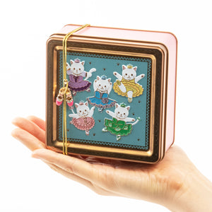 Kitty Tin With Ballet Shoes Charm